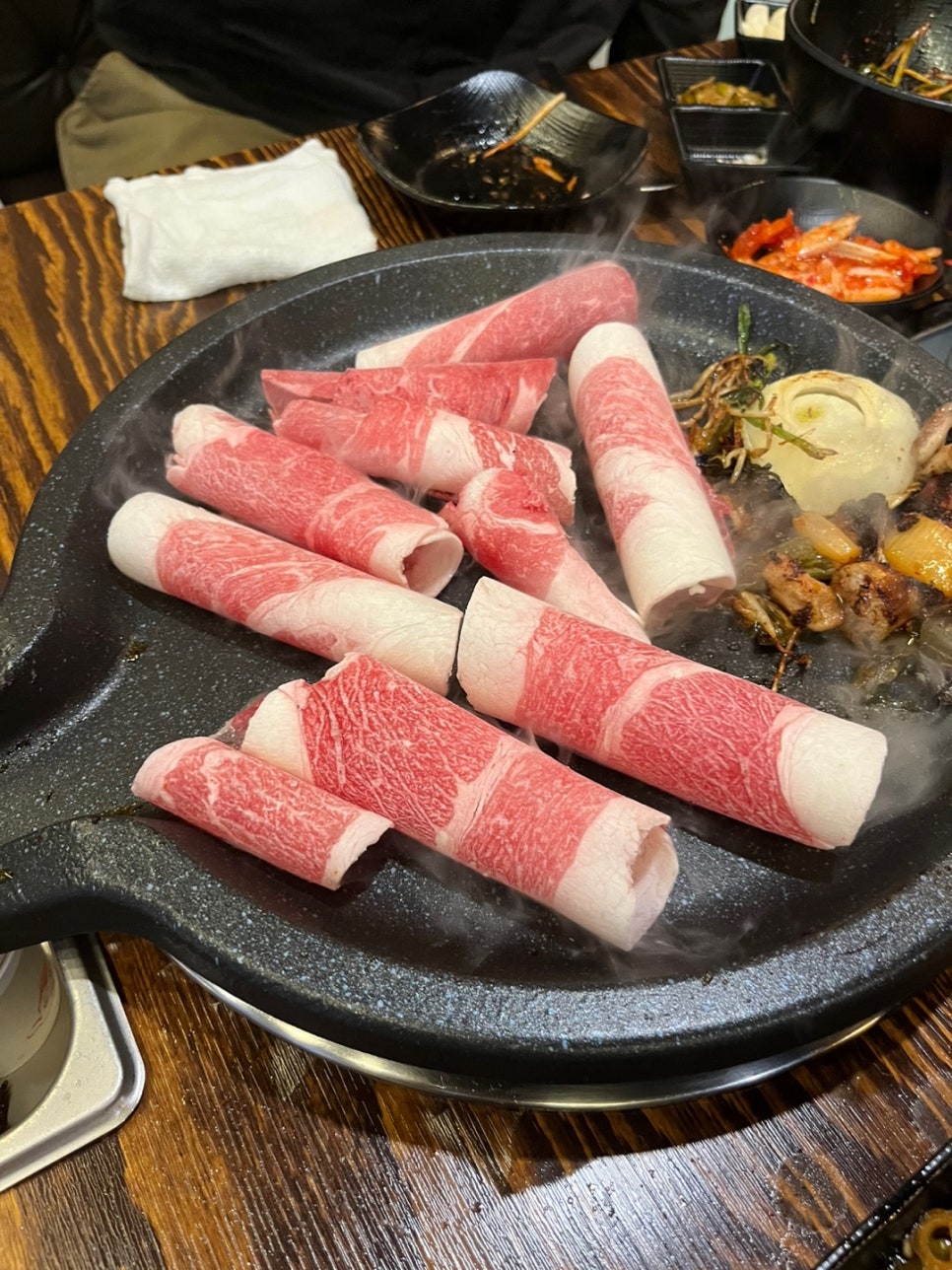 왕차돌용암 이미지