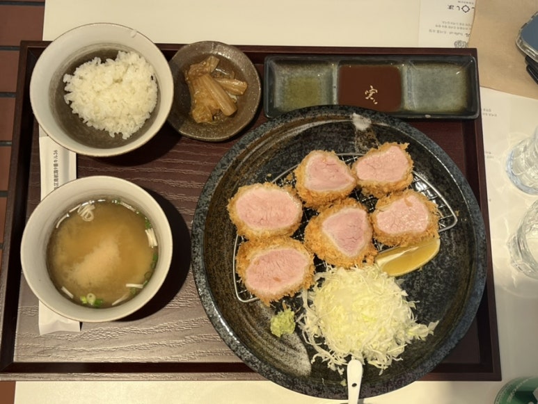 톤섬 이미지