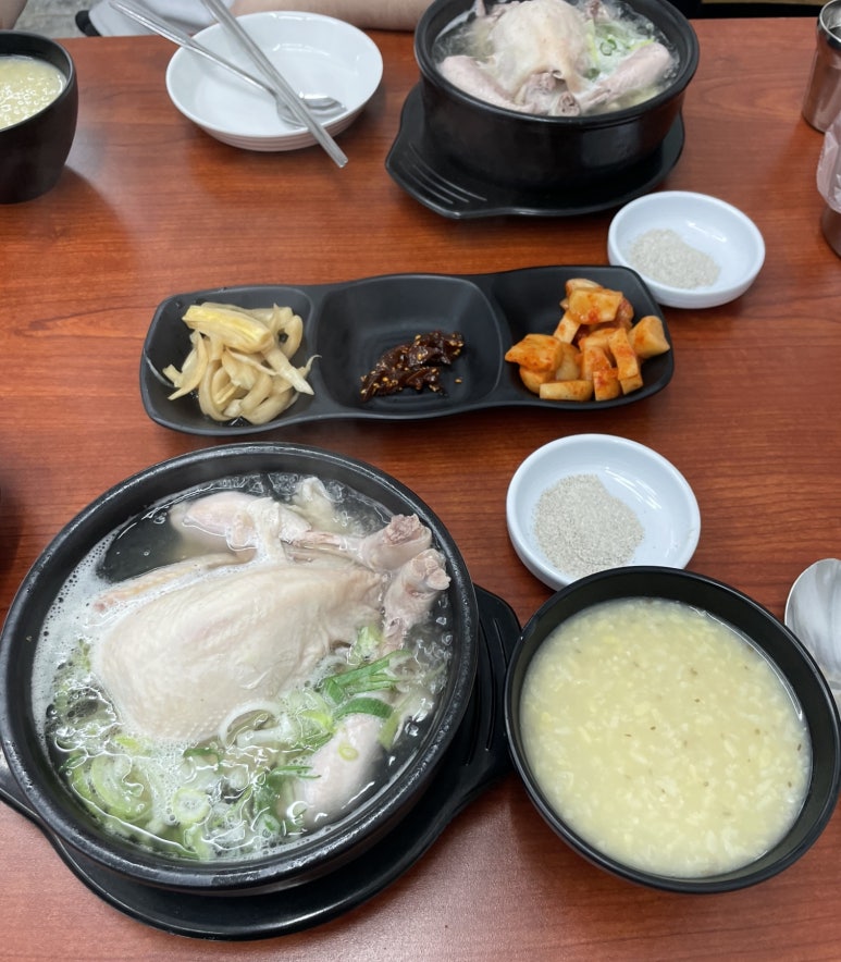 원조황칠나무녹두닭백숙 이미지