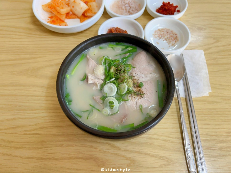 연창돼지국밥 이미지