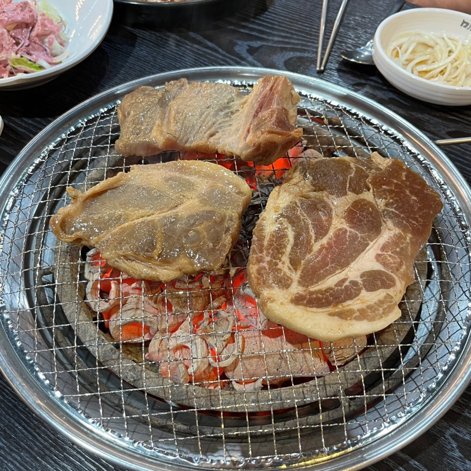 미소담은소 이미지