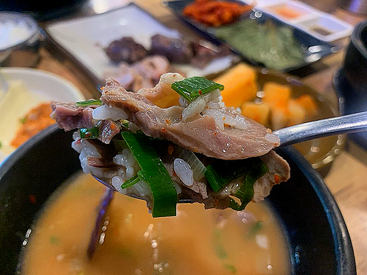 아바이순대국 이미지