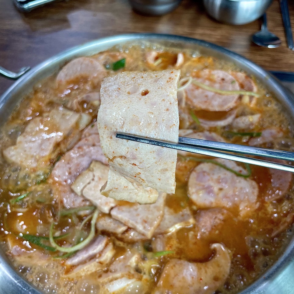 로만델리 부대찌개 이미지
