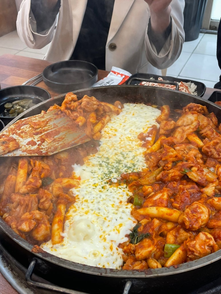 박태규의철통닭갈비산남점 이미지
