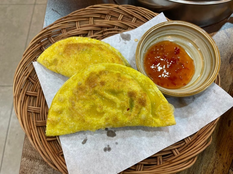 이유간백년칼국수 이미지
