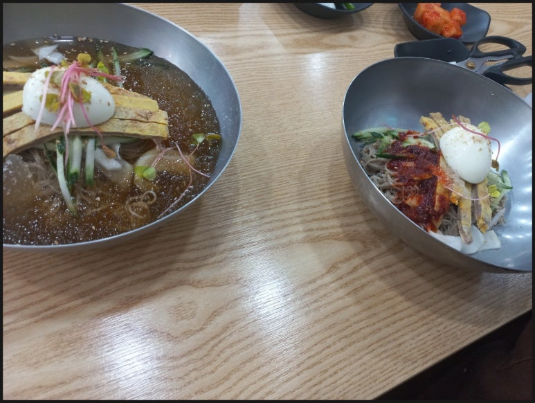 진주육전밀면 이미지
