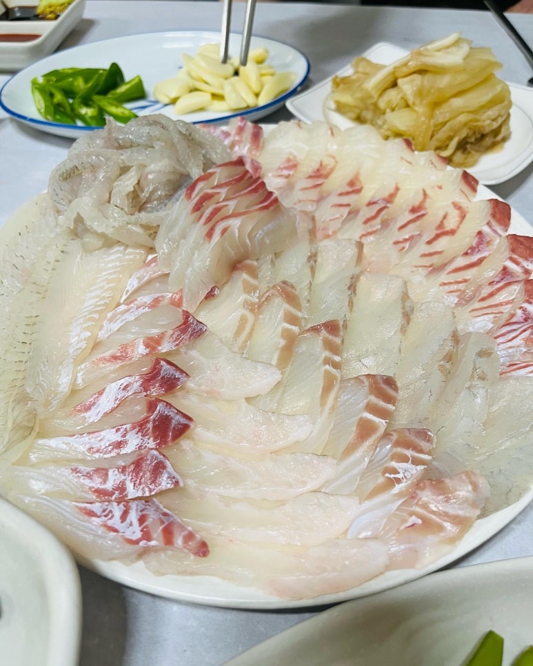 자갈치횟집 이미지
