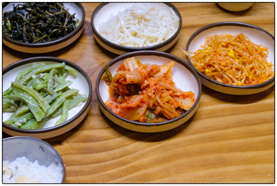 쌍둥이네식당 이미지
