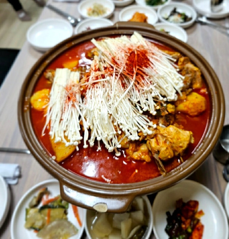 안골토종닭 이미지