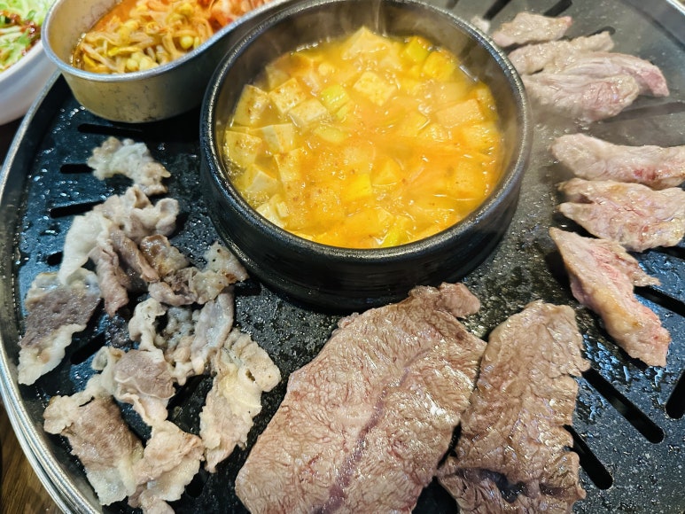 생고기제작소 정육식당 이미지