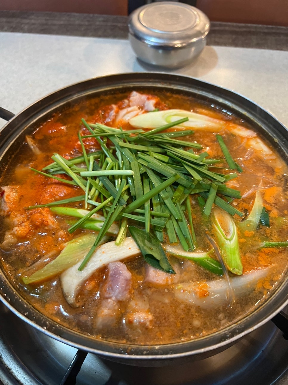 굴다리식육식당 이미지