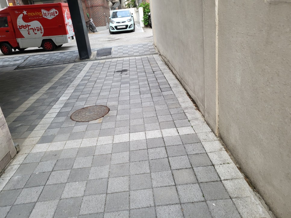 이오컴퍼니 이미지