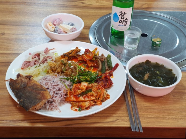 찬들한식부페 이미지