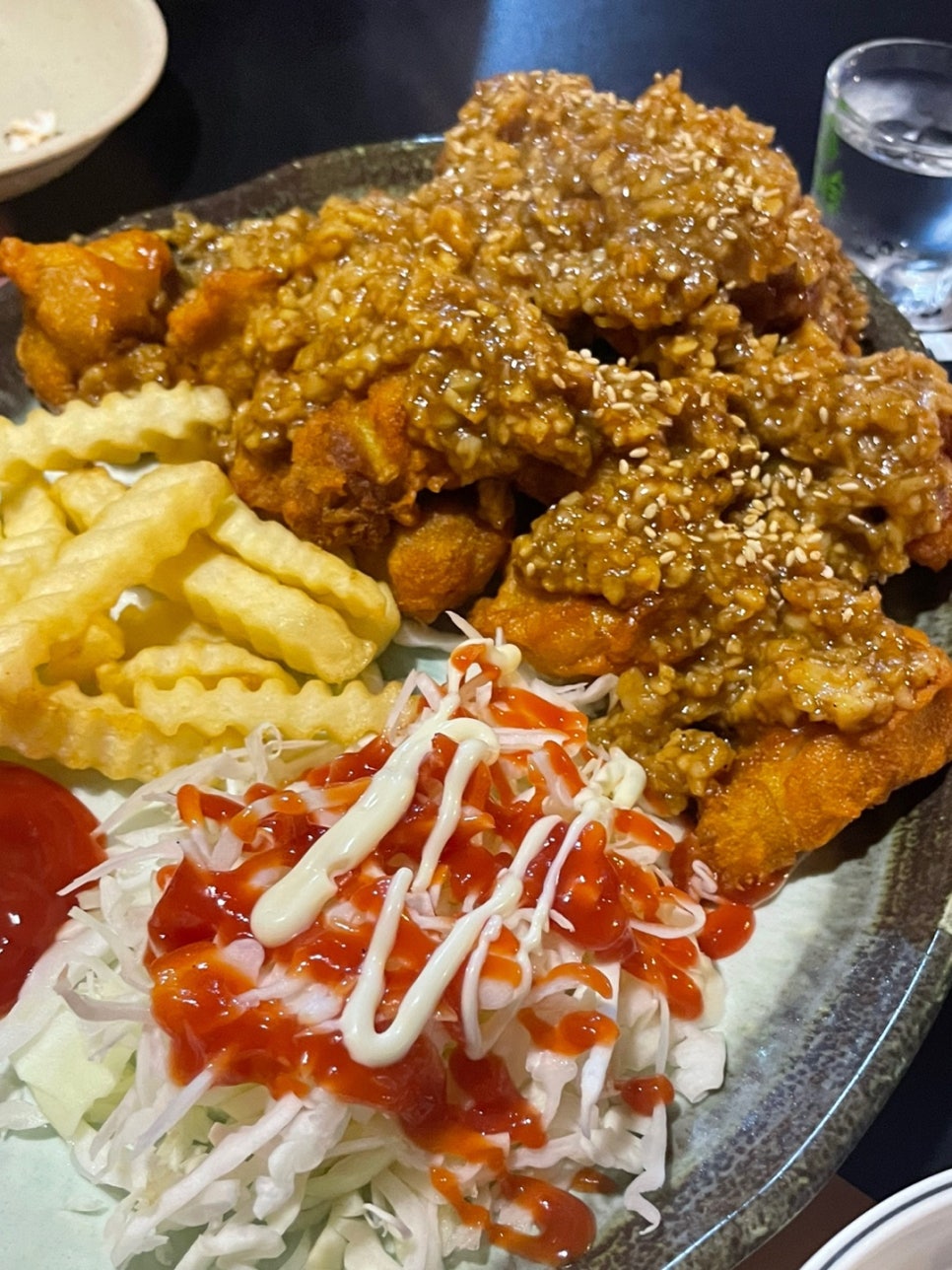 쥬라기마늘치킨 이미지