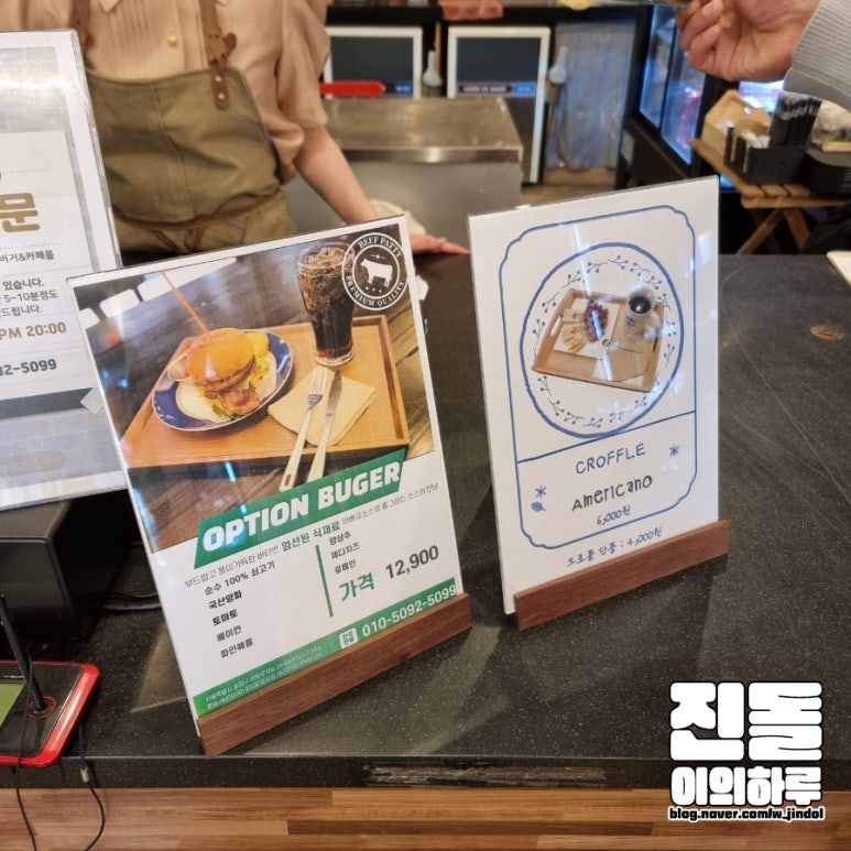 오토갤러리라운지 이미지