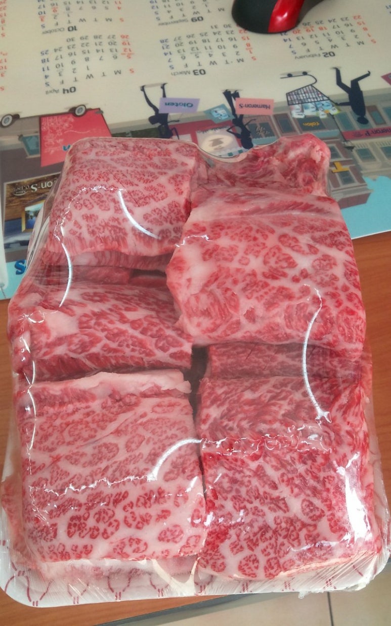 명품한우네정육점식당 이미지