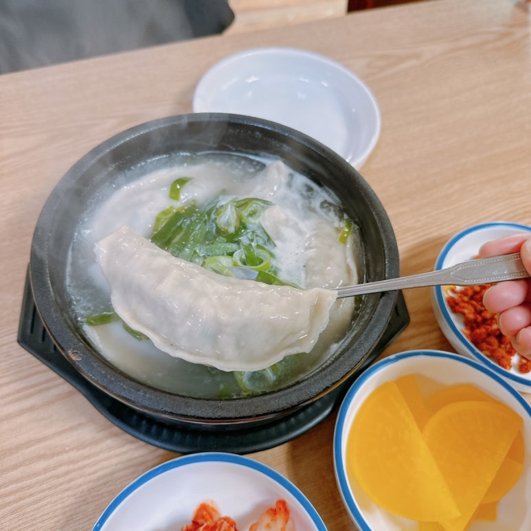 속이풀릴만두 이미지