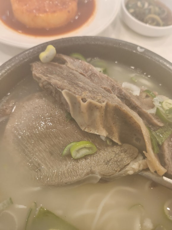 소:설한우구이 이미지