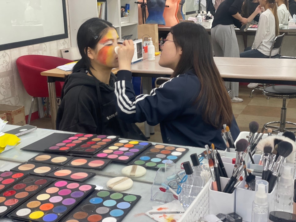 SBS방송아카데미뷰티미용학원 이미지