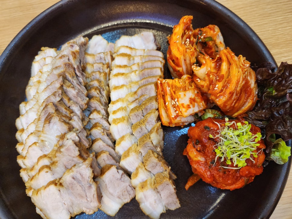 정광석항아리보쌈 이미지