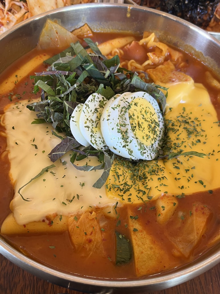 경주옥수수떡볶이 이미지