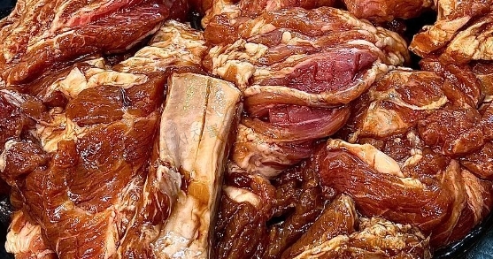 산청흑돼지 이미지