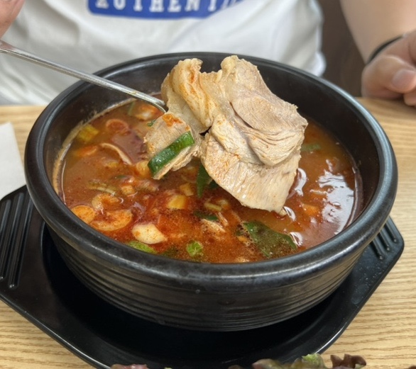 나누리국밥 이미지