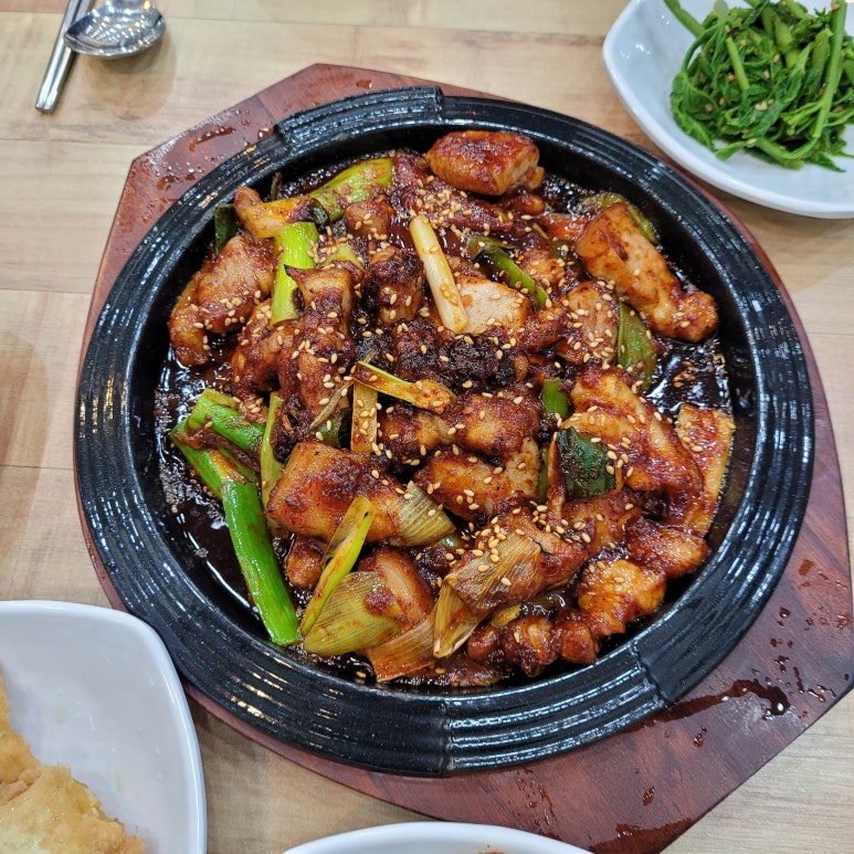 언양 복돼지 이미지