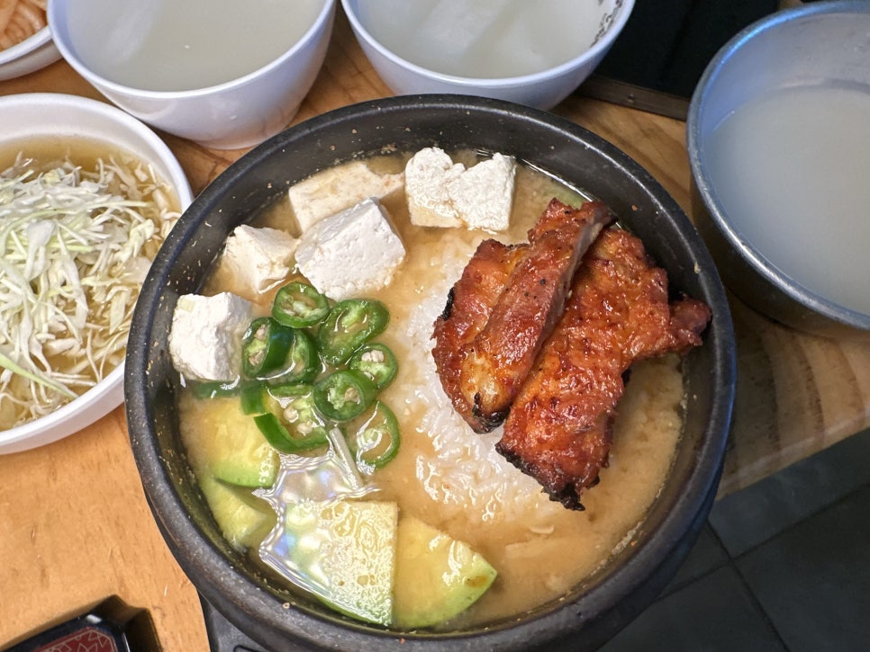 설악막국수춘천닭갈비 이미지