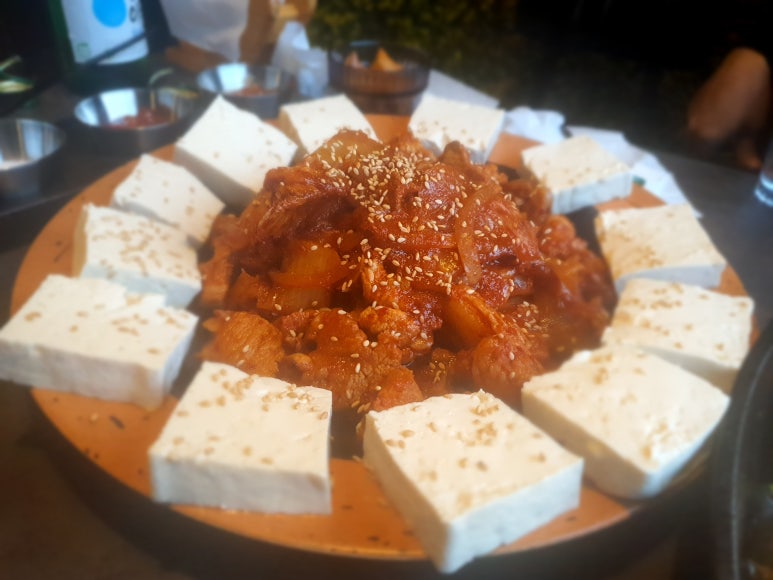 호랭이잔칫상 이미지