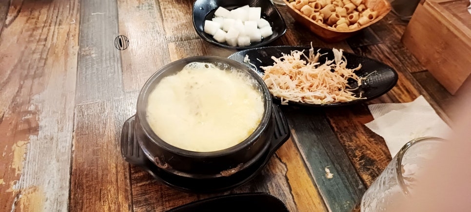 굽모닝닭오리숯불바베큐 이미지