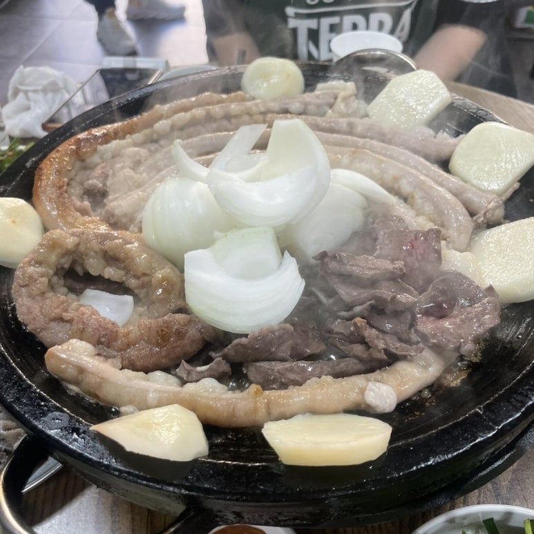 우락소곱창구이 이미지