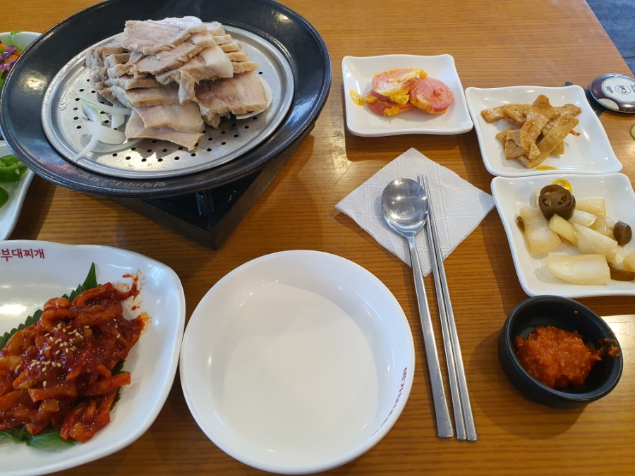 원할머니보쌈족발광주 이미지