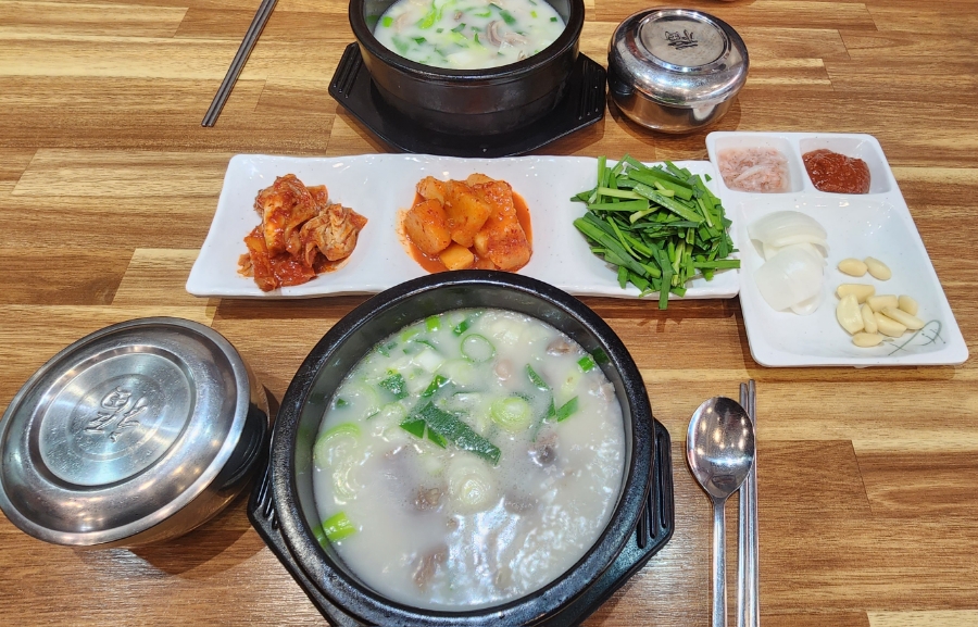 진뚝배기국밥 이미지
