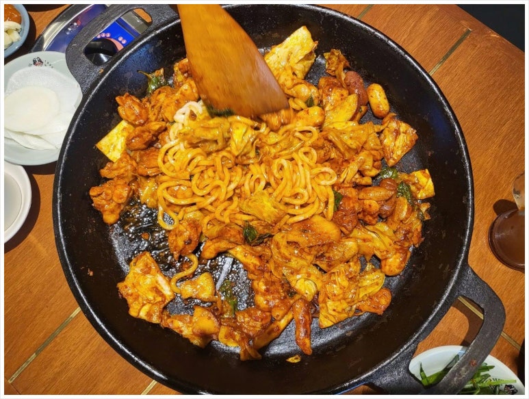 춘천닭갈비가떴다 이미지