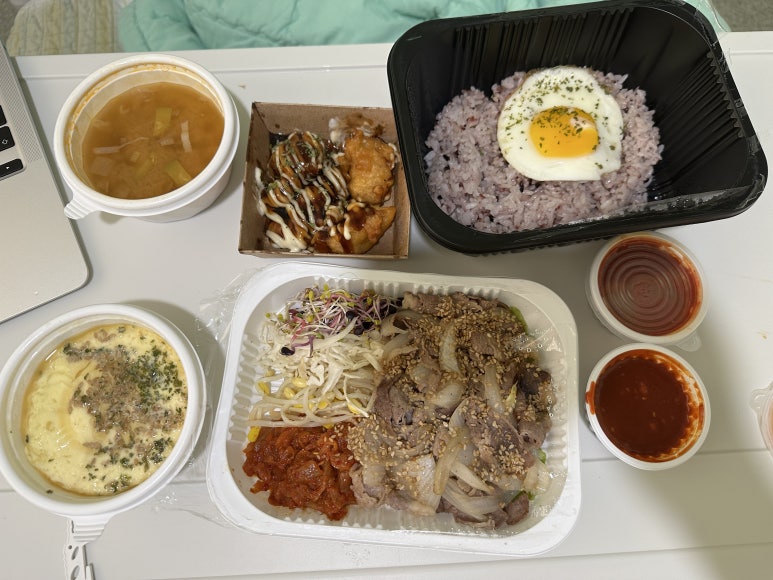 육회퐁당 이미지