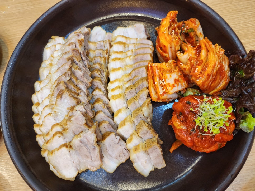 정광석항아리보쌈 이미지