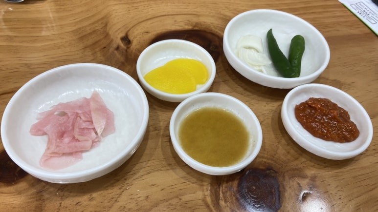 메밀꽃밀면 이미지