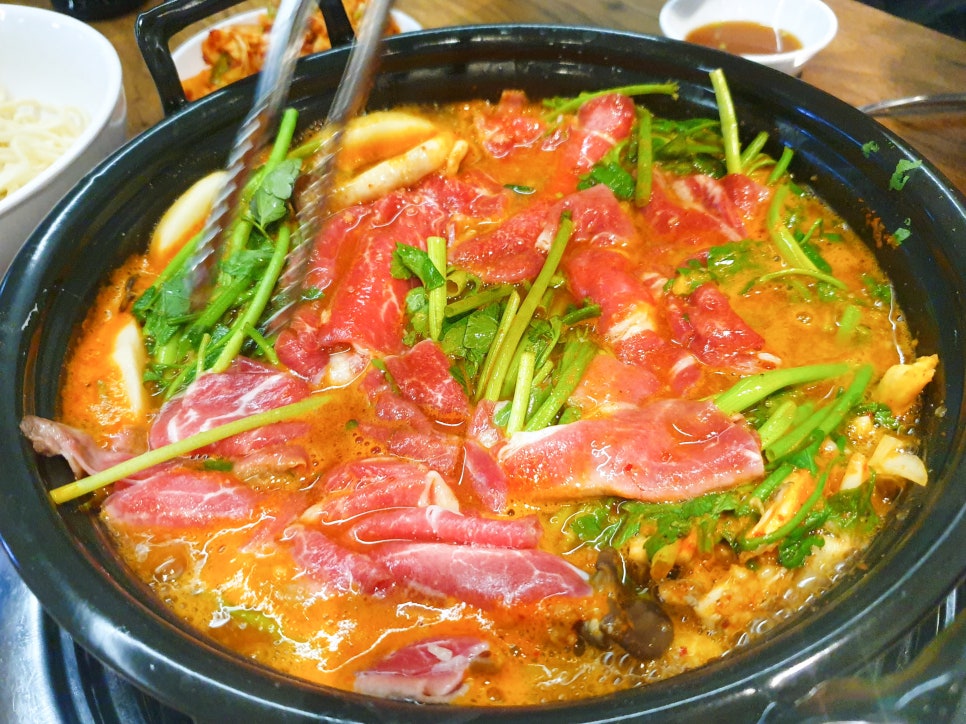 동촌동샤브칼국수 이미지