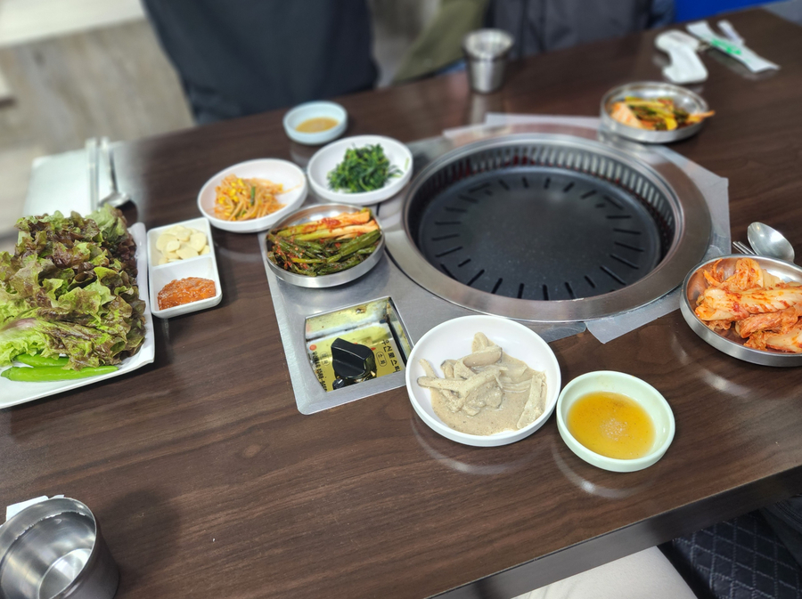 민속숯불갈비 이미지