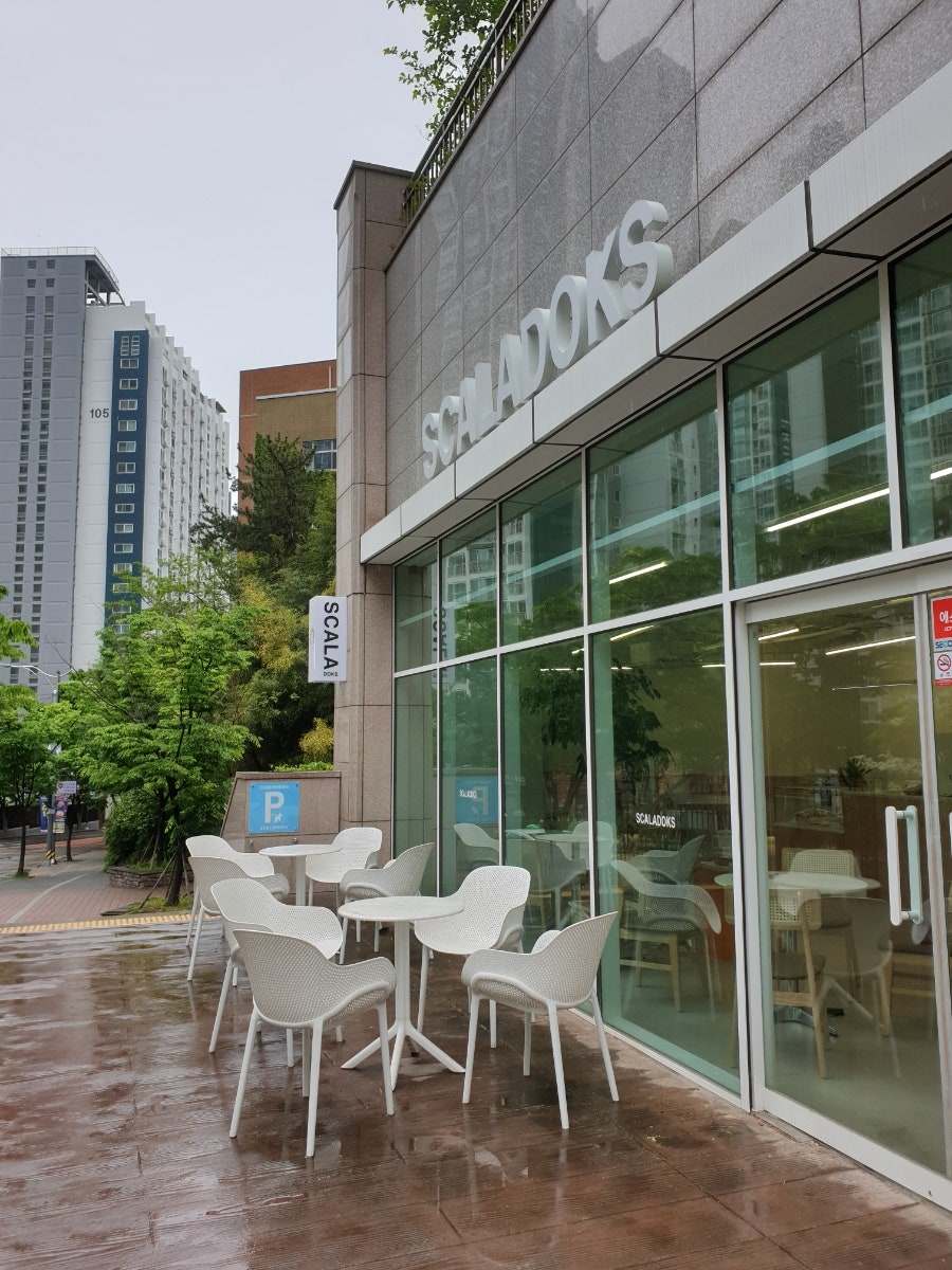 스칼라독스 이미지