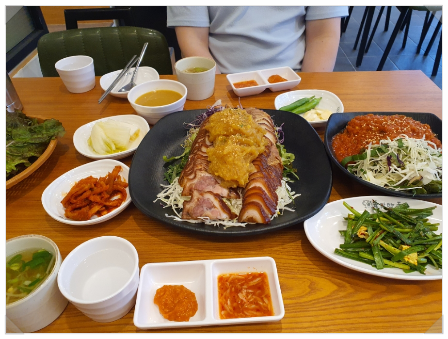 육감만족수원만석공원점 이미지