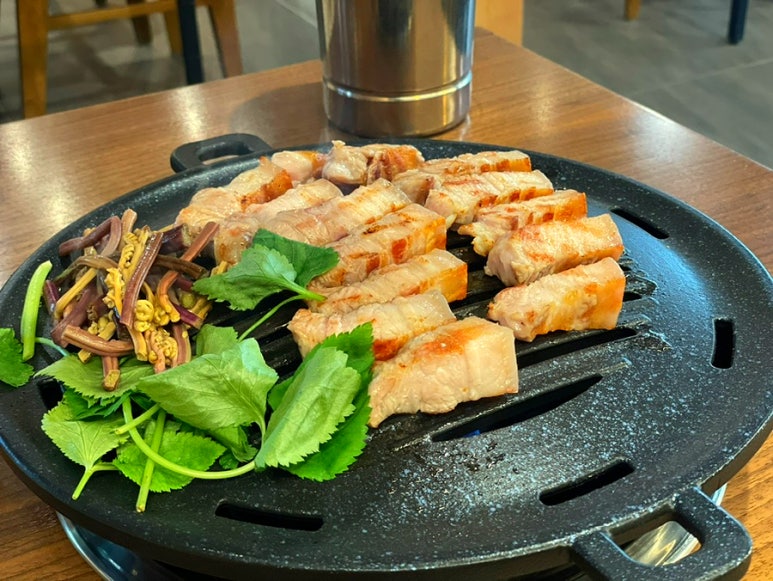 육시리커낼에비뉴점 이미지