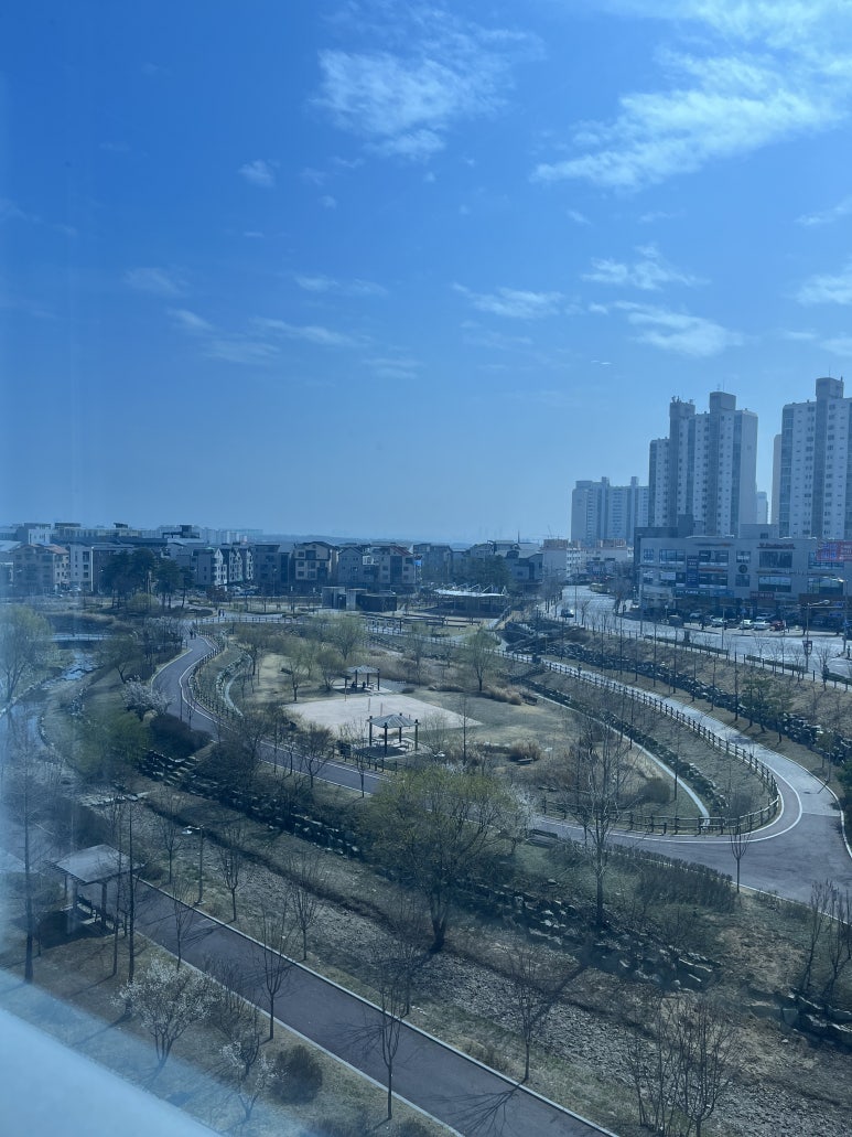비프레젠트 이미지