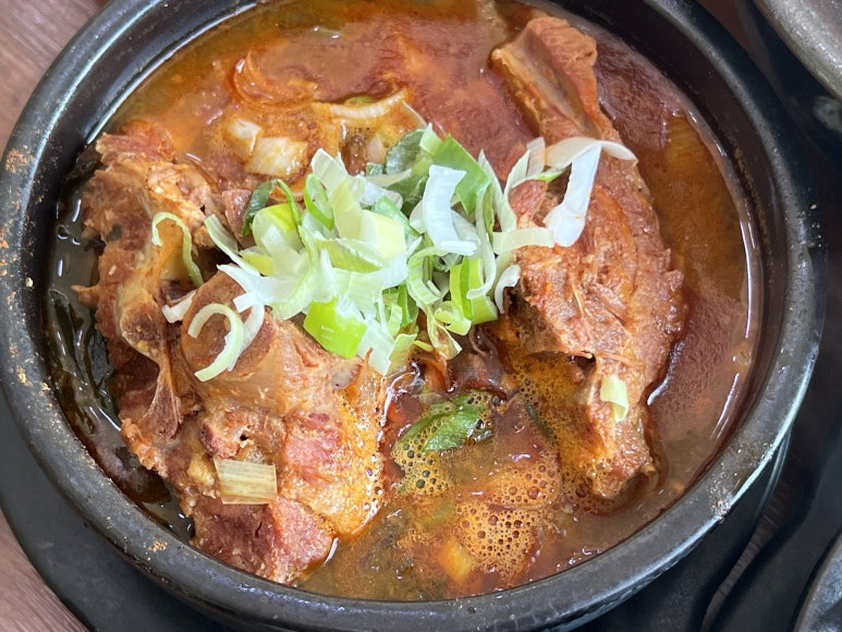 장수촌돼지숯불갈비 이미지