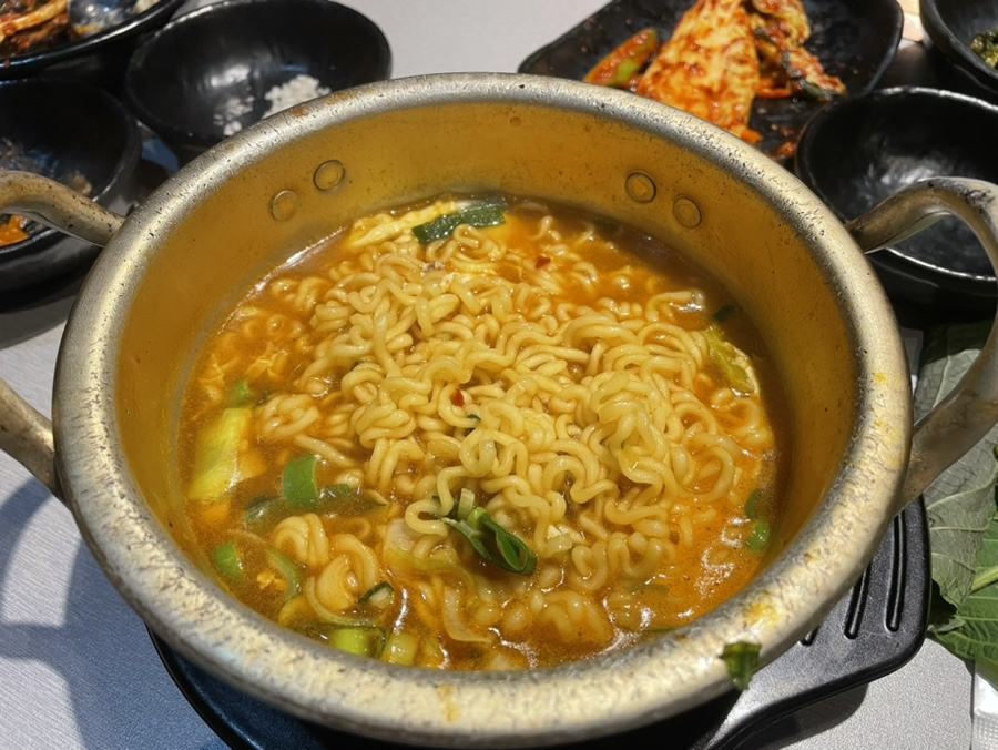 태흥한돈 말임네 이미지
