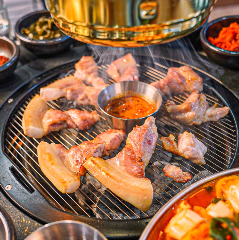 간판없는고기집 이미지