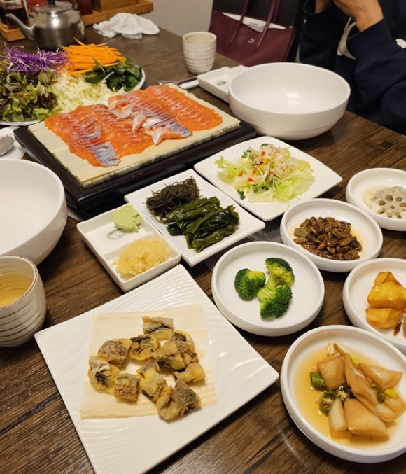 동강횟집 이미지