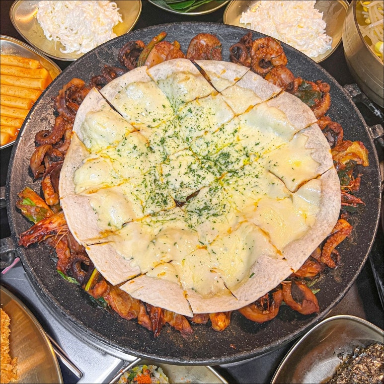 황금쭈꾸미집 이미지