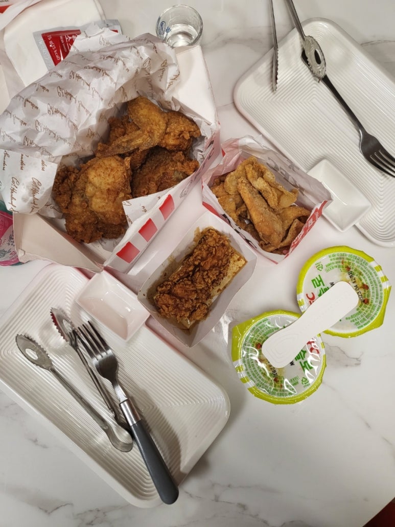KFC 독산점 이미지